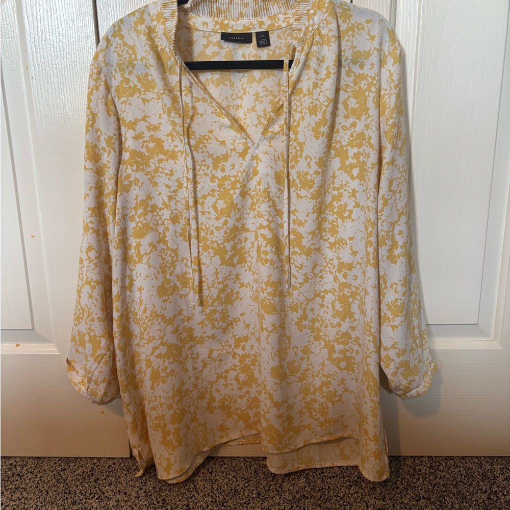 Halogen Yellow and White Patterned Blouse